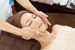 ✨1番人気✨フェイシャルエステ➕シートマスクでツヤツヤ肌に🍎