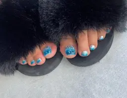 👣フットネイルデザインやり放題🌈☁️🌍❤️オフ有無