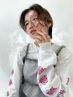 【カットのみメニュー✂️】カット+スタイリング剤プレゼント✨¥7100~※男性も女性もご予約頂けます🙂↕️