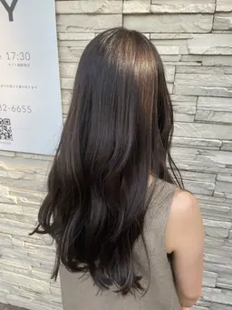 透明感・艶感イルミナカラー✨　（ロング料金有）　（シャンプー込み）