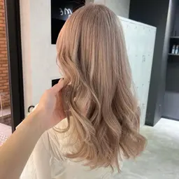 【🍀ダメージ最小限🍀】ケアブリーチ ダブルカラー(リタッチ🙆♀️)➕高保湿トリートメント