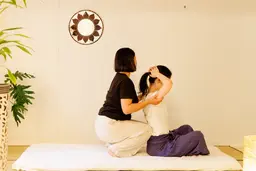 《タイ古式マッサージ》80分¥8250