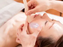 【フェイシャルスワックス脱毛.眉周り付き】産毛&角質ケアでツヤ肌透明感♪6000→¥4800