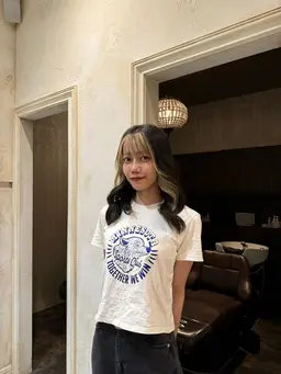 インナーカラーのメニューです！(インナーのみブリーチオンカラー、表面はワンカラーまでします)