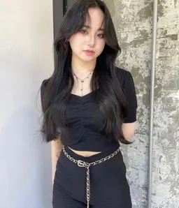 【🌟黒染めを使わない🌟】就活・インターン暗染めクーポン👩🏻ワンカラー+メンテカット+保湿トリートメント+コテ巻き