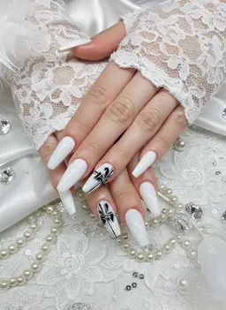 【ジェルチップ】《長さ出し》ワンカラーアート2本付(自他店オフ込み)