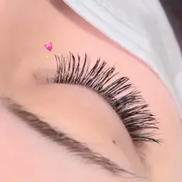 最高級フラットラッシュ100本〔アイシャンプー・強化剤・オフ・美容液コーティング〕＋￥500でLED接着に変更可能✨