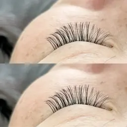 ボリュームラッシュ🌟300本まで🤍お付け足しも🧡