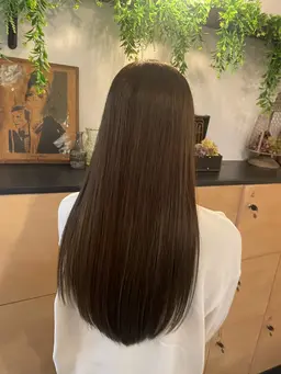髪質改善ストレート＋Aujuaトリートメント