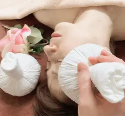 頭痛や眼精疲労に☆睡眠の質も改善！ ヘッドマッサージ 70分7500円→6500円