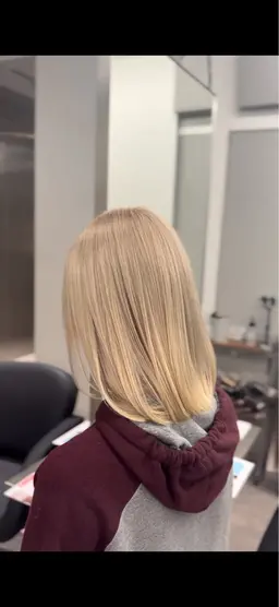 【ミニモ学割】早い者勝ち🥇期間限定クーポン🌕【リタッチブリーチ➕カラー➕3stepトリートメント】‼️