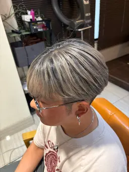 海外風バレイヤージュ+メンズ似合わせカット