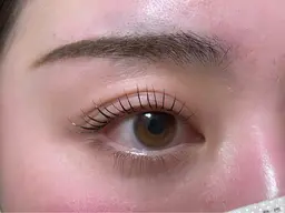 【平日限定】似合わせまつげパーマ(上)¥2,500📸ビフォーアフター撮影OKの方