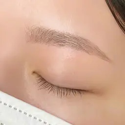 【眉で顔の印象が決まる!】美眉スタイリング¥4,400