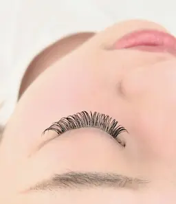 60分マツエク付け放題🫧フラットorダブルorメガフラット💫