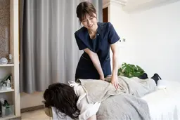 視界爽快❣️ドライヘッドマッサージ💆‍♀️（炭酸スプレー使用）