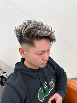 メンズカット+ハイライト(メッシュ)￥11000~