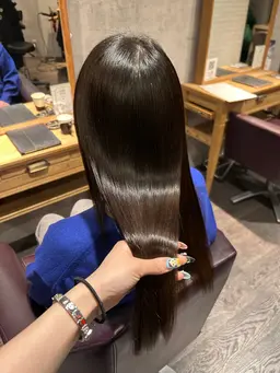 ✨カット＋縮毛矯正＋ReFaバブル泉✨うねり・広がり・パサつき気になる方におすすめ💕リタッチ、全頭🙆‍♀️