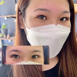 【自眉を活かしたナチュラル眉へ】眉毛ワックス