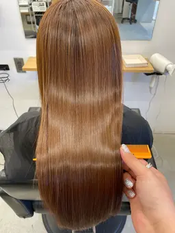 ⭐️平日限定30%OFF⭐️カット+髪質改善トリートメント