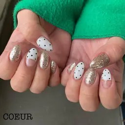 4本 art✴︎art以外のお爪はワンカラーorラメグラデーションになります🤍