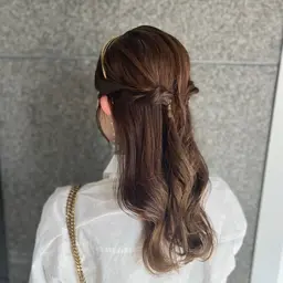 【結婚式や二次会など🤍】お呼ばれふわふわハーフアップorハーフツイン アレンジ ‪⋆˚ʚɞ(※飾り持参)