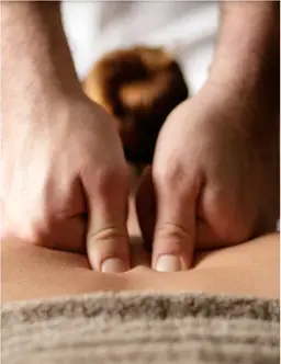 マイオセラピー60分🌿オーストラリア国家資格保持者によるオイルマッサージ、カッピング🌿