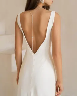 夏にまだ間に合う♪背中脱毛！後ろ姿も美しく...♡¥13700→￥5500