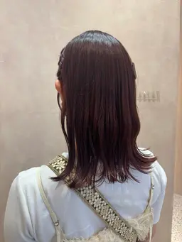 【艶感✨ケアカラー+ミルボンAujuaトリートメント🫶🏻】艶感と美白効果⁉️ダメージレスなカラーとAujuaTR⭐️