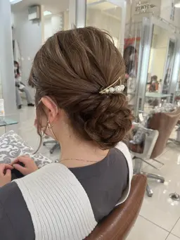 【結婚式やイベントに💐】ゆるふわアレンジ⚠️すぐ予約不可/時間要相談/3日前までのご予約をお願いします🧡