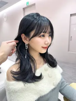 【🫧結んで可愛いお顔まわりカット🫧】＋シャンプーブロー＋コテ巻き仕上げ