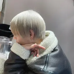 カット (メンズもok)¥3900