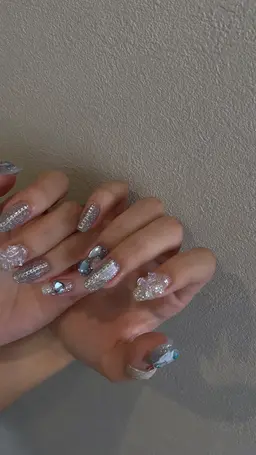 🎀パーツ付け放題🎀敷き詰め✨ぷっくりお花🌼キルティング💠韓国ネイル&中国ネイル&イベントネイル💖（オフ込み）