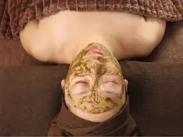 本気の改善🌿業界初！！お客様のお悩みに合わせた処方式ハーブピーリング／剥離あり（ハード）