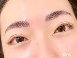 パリジェンヌブロウリフト