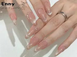 【2級持ち研修ネイリスト】絶大な人気を誇るワンホンネイル】★チークマグネットフレンチ 4600円