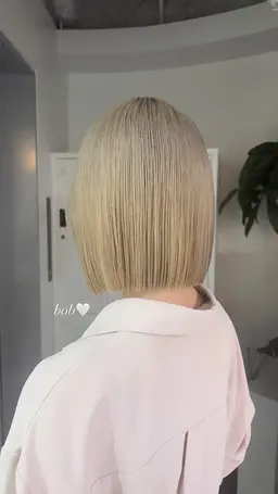 ボブカット+CMCトリートメント