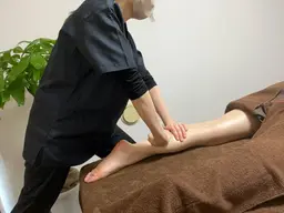 【むくみ・冷えに◎】脚・足裏リンパオイルマッサージ 60分 ¥5,500