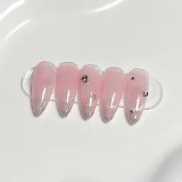 迷ったらこれ❗️春待ちキラめきグラデdesign🩷🌸