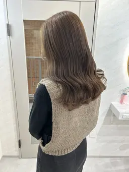 🍀ご新規様限定✨人気NO1✨透け感カラー、トレンドカラー+似合わせカット＋髪質改善ケラチントリートメント