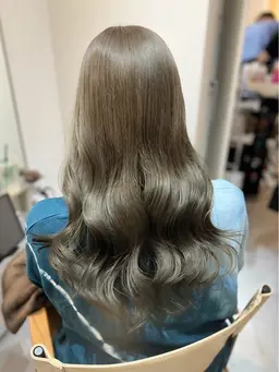 艶カラー+ハホニコトリートメント✨