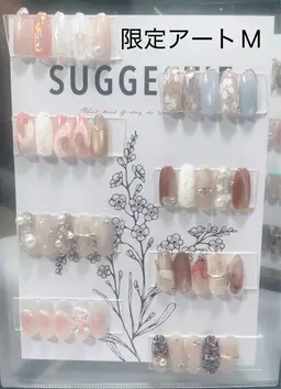 【オフなし】ハンド　限定アート　10種より選べて色変え可能　♡マグネットネイルもmは＋500円