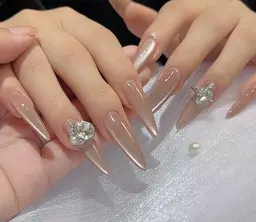 ◆チップ長さだしフレンチ/チーク/マグネット/オーロラパーツ付け放題 ¥11800