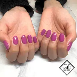 オフなしハンドワンカラーorラメグラデーション★補強長さ出し不可⚠️2回目以降+500円