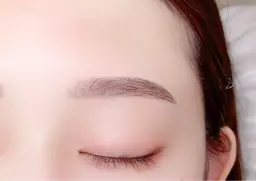 美眉｜眉毛wax脱毛 🪄