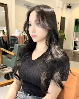 【4月ご来店の方限定🉐】今だけ特別ミニモ価格🌷似合わせカット＋艶髪カラー＋うるおい髪質改善トリートメント