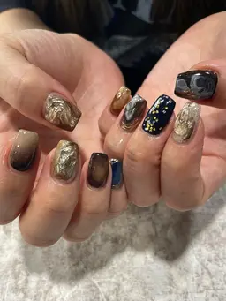 【オフなし】リピーター様🩵おまかせニュアンスネイル