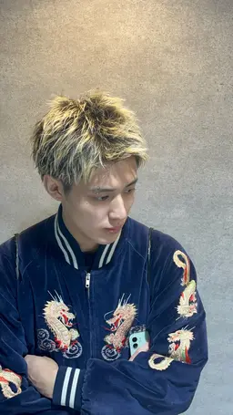 【🌟新規限定🌟】ブリーチダブルカラー➕炭酸泉➕オリジナルトリートメント