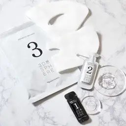 【美白】弾けるたまご肌✨3DスフィアWHマスク【セルフ】