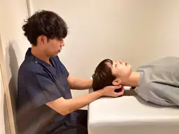 アイドルの様な小顔目指しませんか？小顔矯正